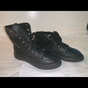 Black leather sneakers